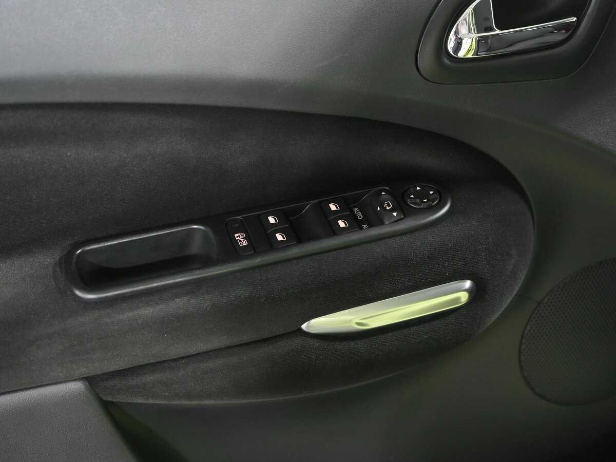 Citroen C3 Picasso с пробегом — 2012 год. Фото: #13