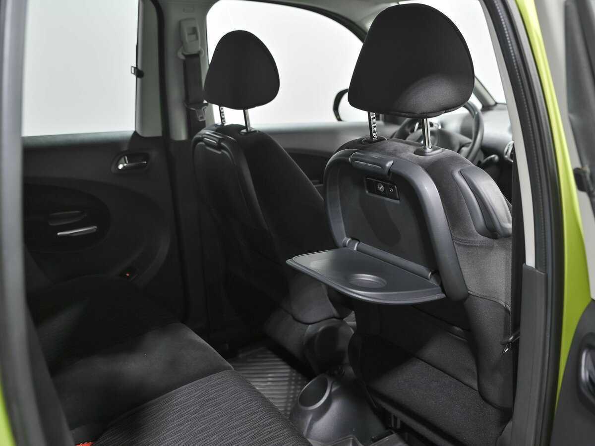 Citroen C3 Picasso с пробегом — 2012 год. Фото: #16