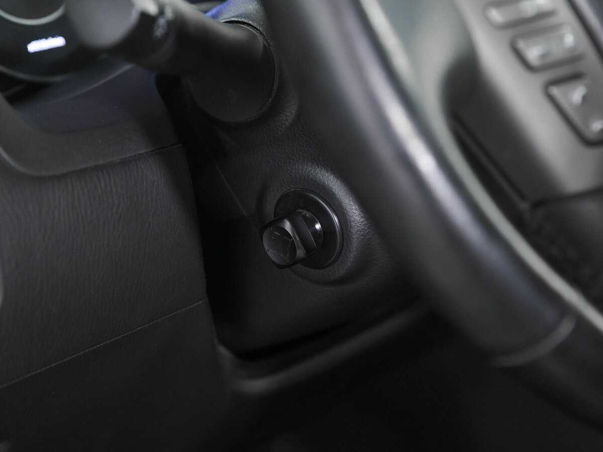 Nissan Patrol с пробегом — 2012 год. Фото: #9