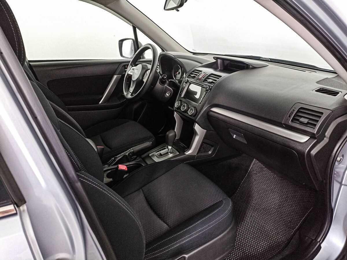 Subaru Forester с пробегом — 2014 год. Фото: #6