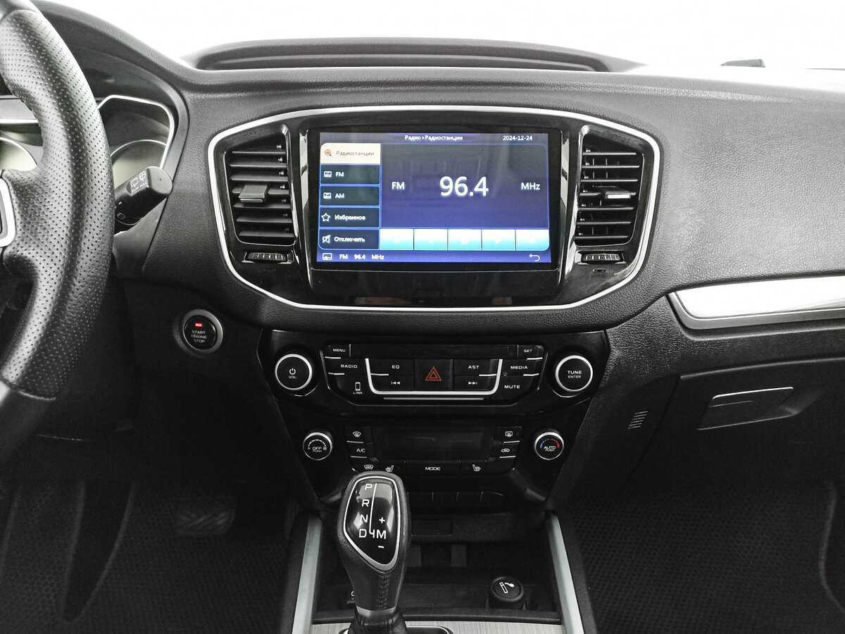 Geely Emgrand X7 с пробегом — 2018 год. Фото: #12