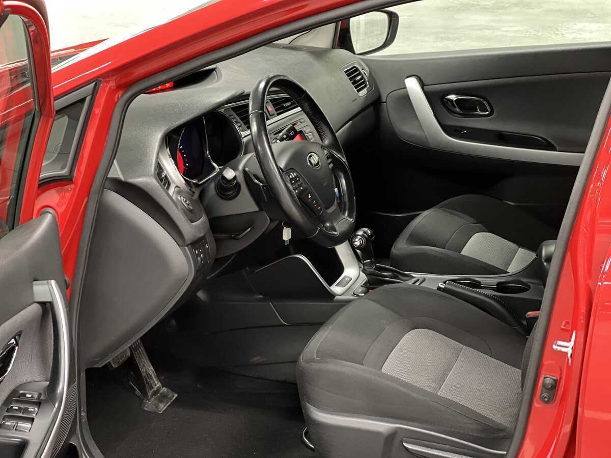Kia Ceed с пробегом — 2016 год. Фото: #15