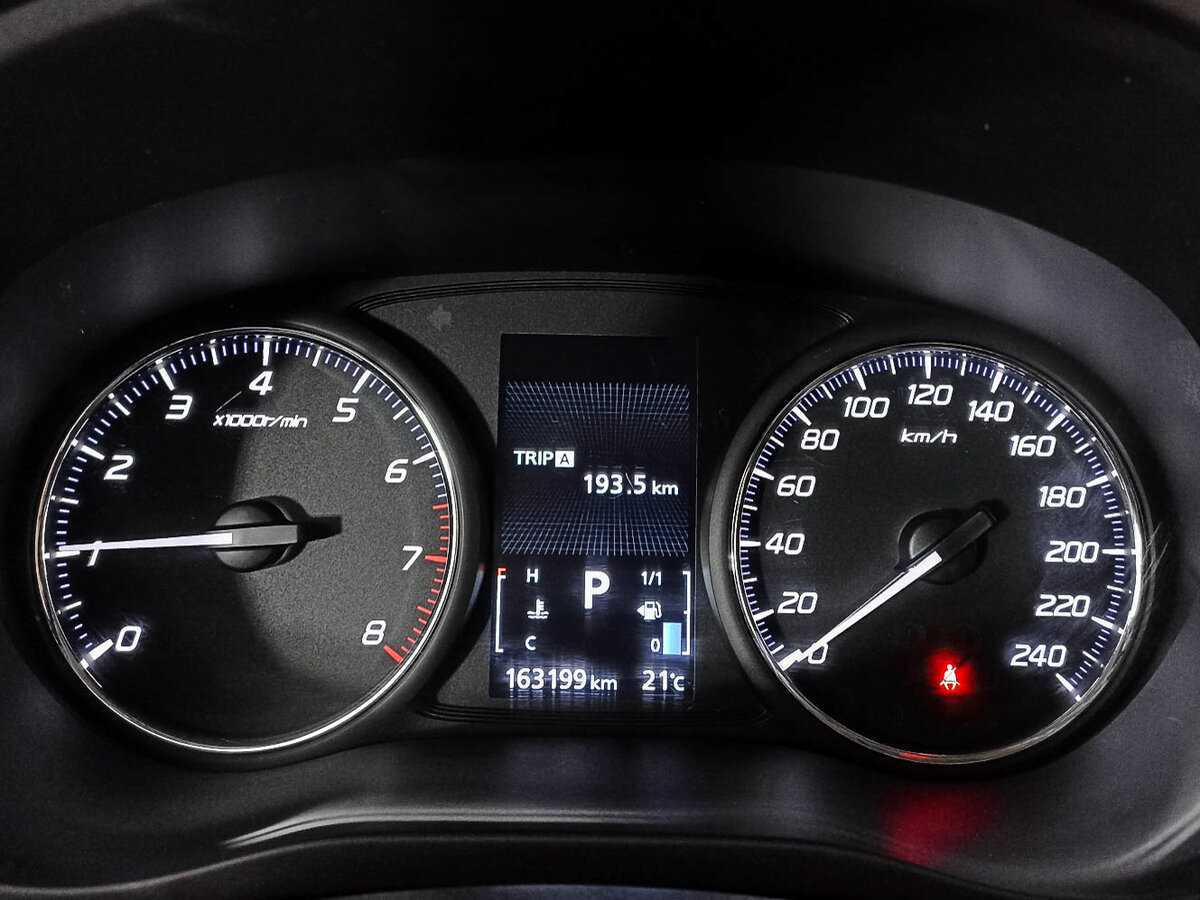 Mitsubishi Outlander с пробегом — 2018 год. Фото: #11