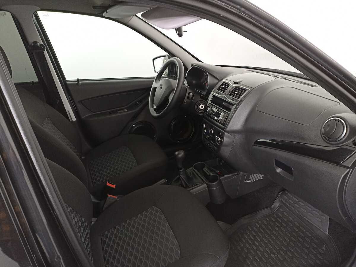 Lada (ВАЗ) Granta с пробегом — 2021 год. Фото: #10