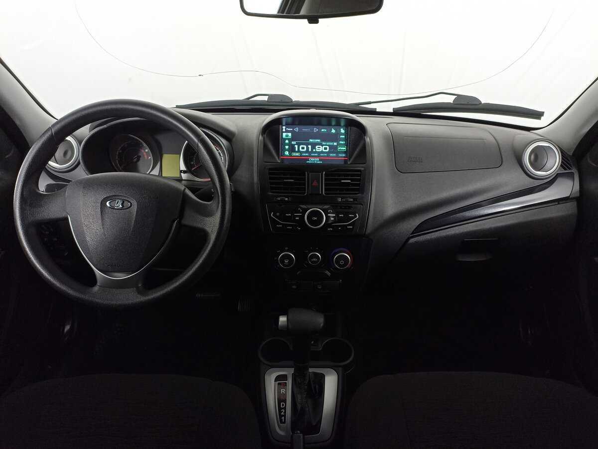 Lada (ВАЗ) Kalina с пробегом — 2013 год. Фото: #13