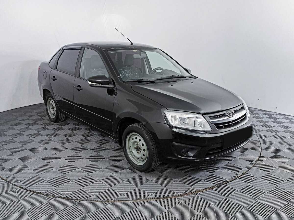 Lada (ВАЗ) Granta с пробегом — 2017 год. Фото: #2