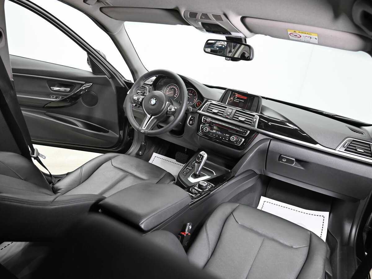 BMW 3 серии с пробегом — 2017 год. Фото: #7