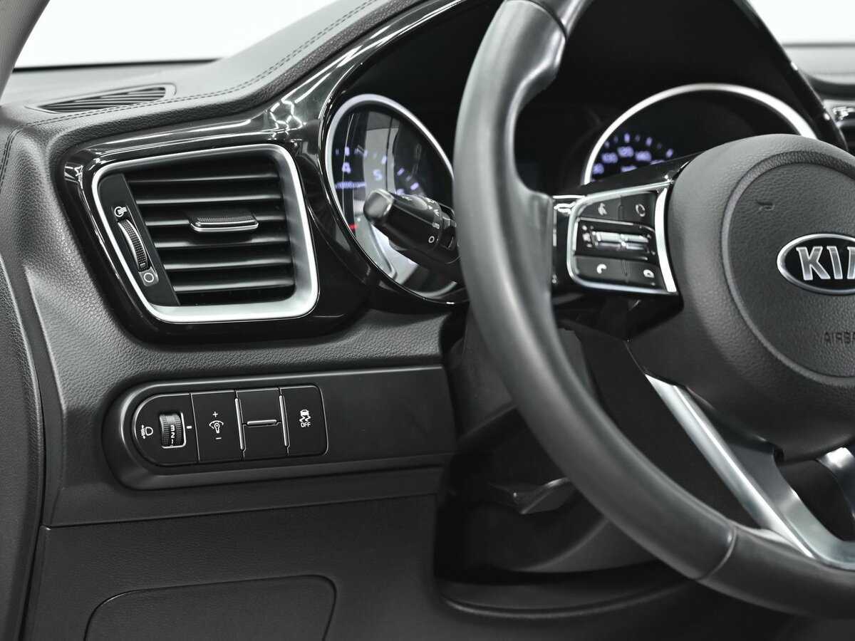 Kia Ceed с пробегом — 2019 год. Фото: #7