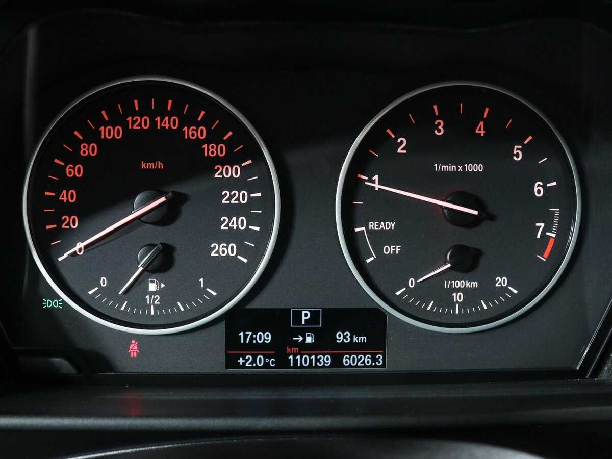 BMW 1 серии с пробегом — 2017 год. Фото: #5