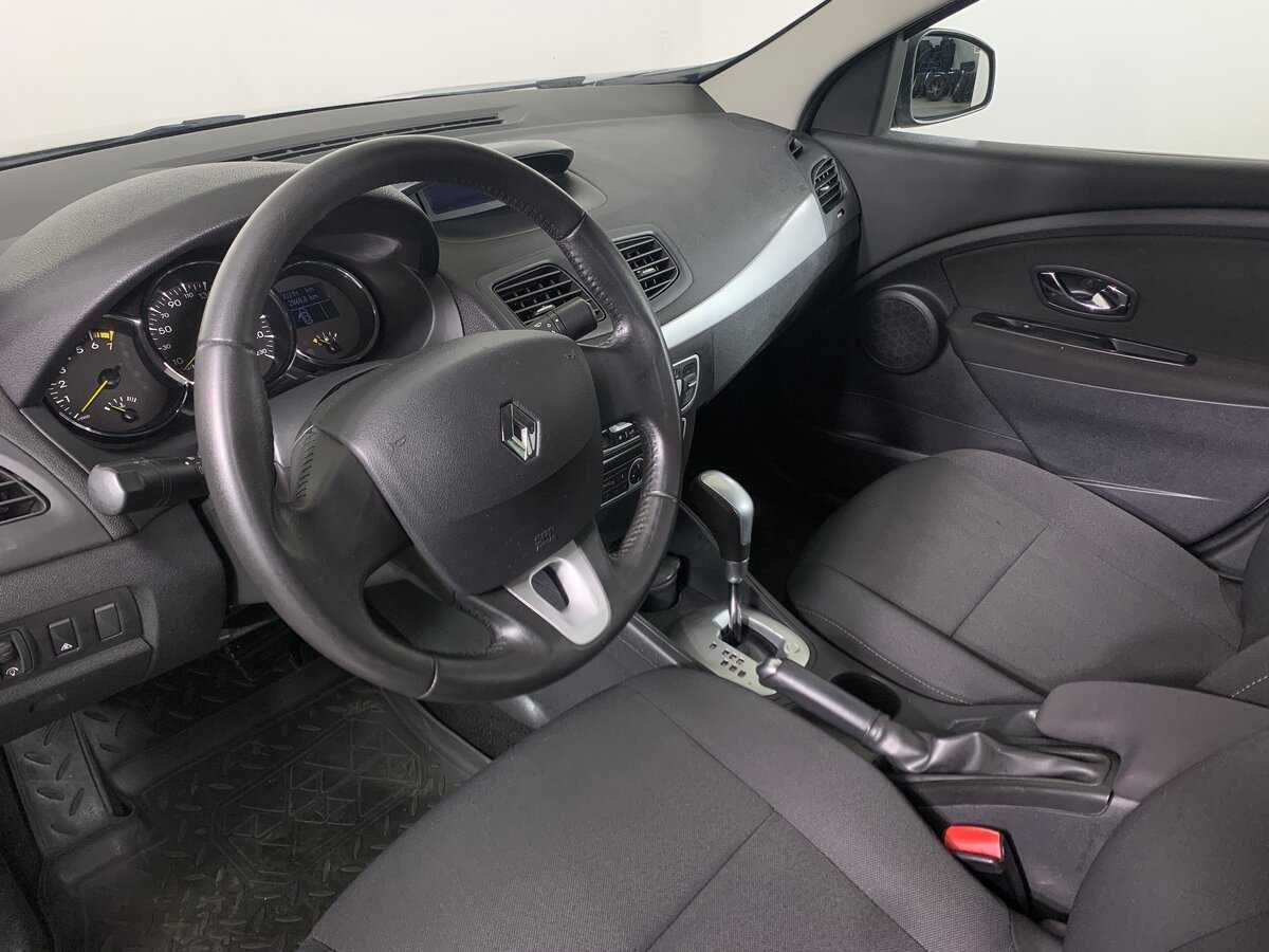 Renault Fluence с пробегом — 2013 год. Фото: #11