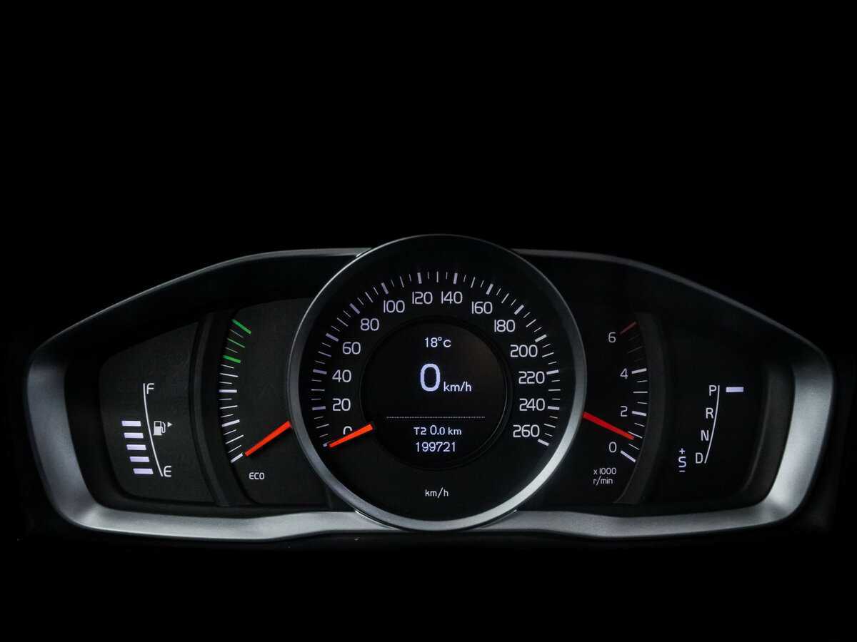 Volvo XC60 с пробегом — 2014 год. Фото: #24