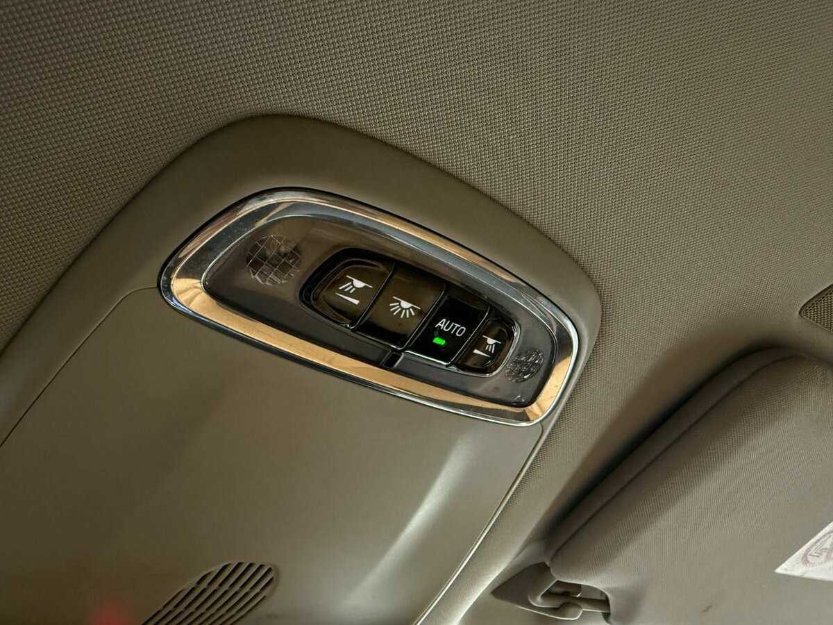Volvo XC90 с пробегом — 2015 год. Фото: #10