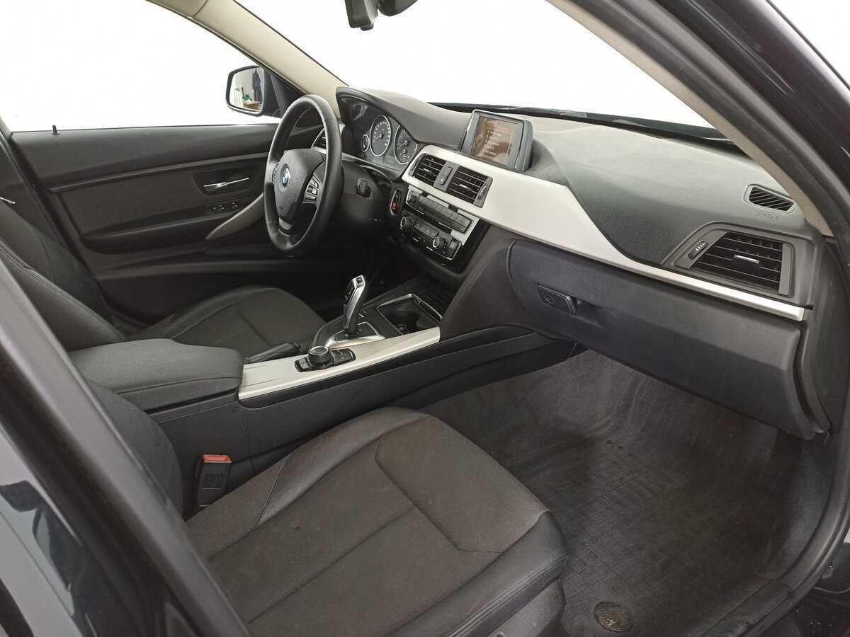 BMW 3 серии с пробегом — 2016 год. Фото: #8