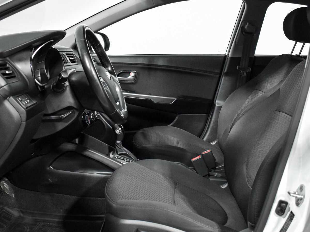 Kia Rio с пробегом — 2016 год. Фото: #14