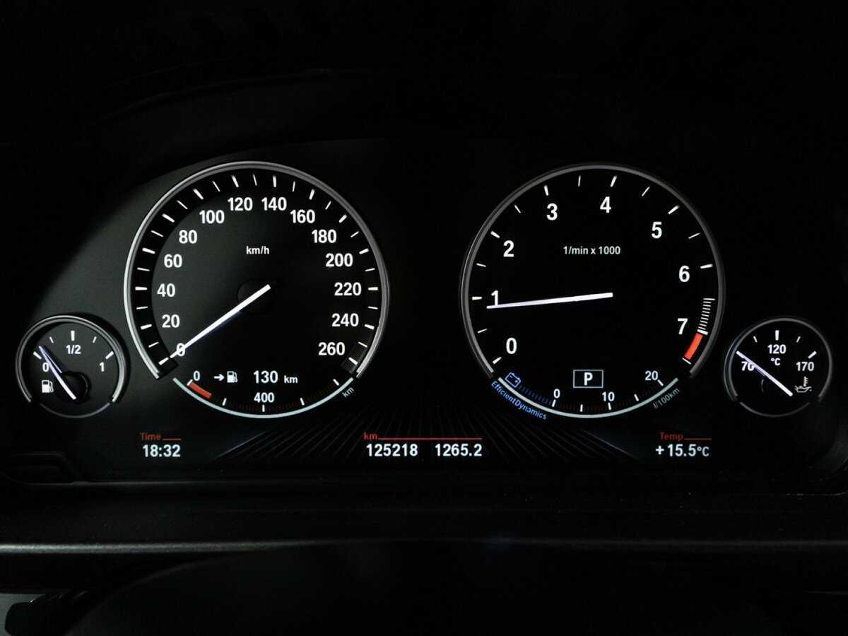 BMW 5 серии с пробегом — 2014 год. Фото: #11