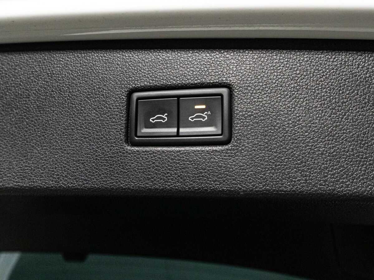 Volkswagen Tiguan с пробегом — 2020 год. Фото: #20