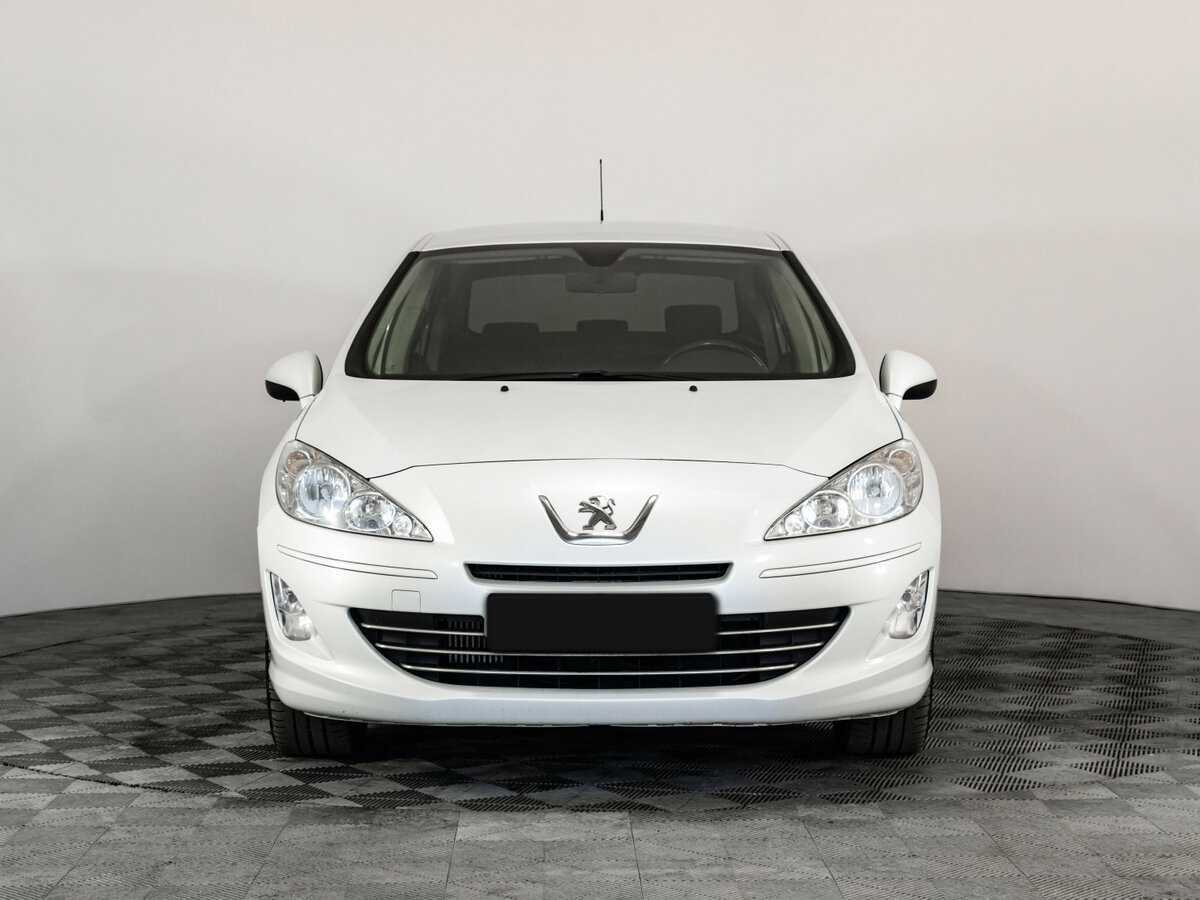 Peugeot 408 с пробегом — 2016 год. Фото: #1