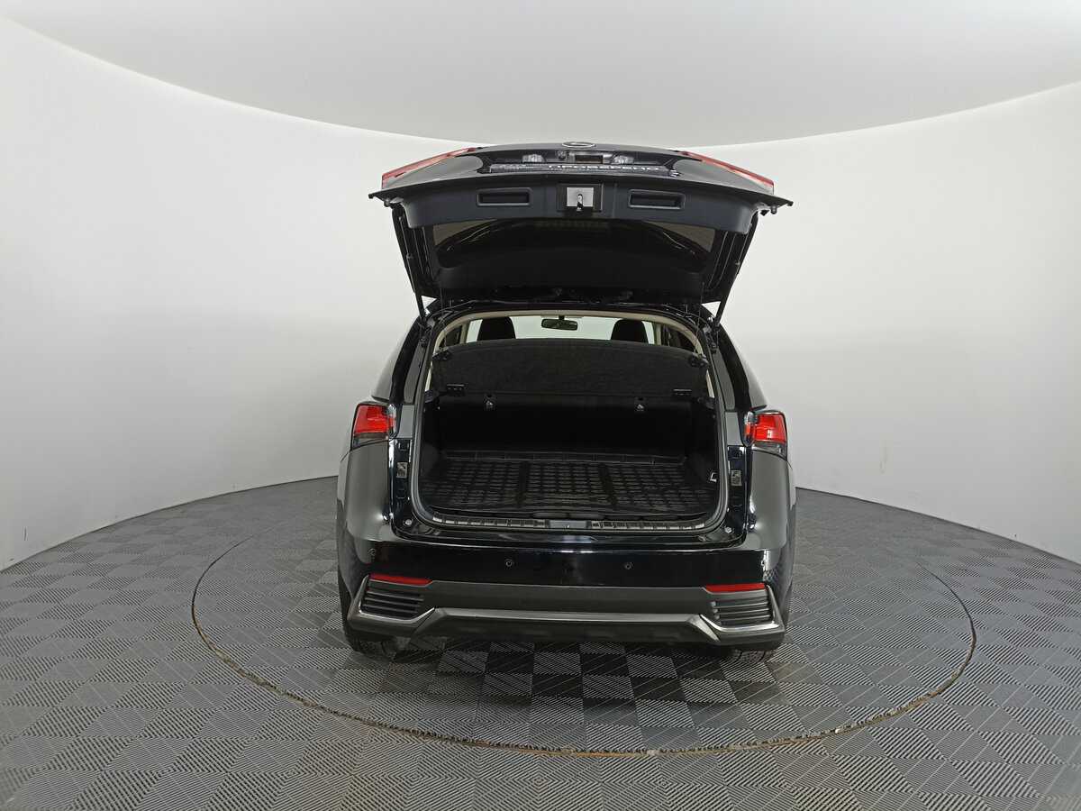 Lexus NX с пробегом — 2019 год. Фото: #9