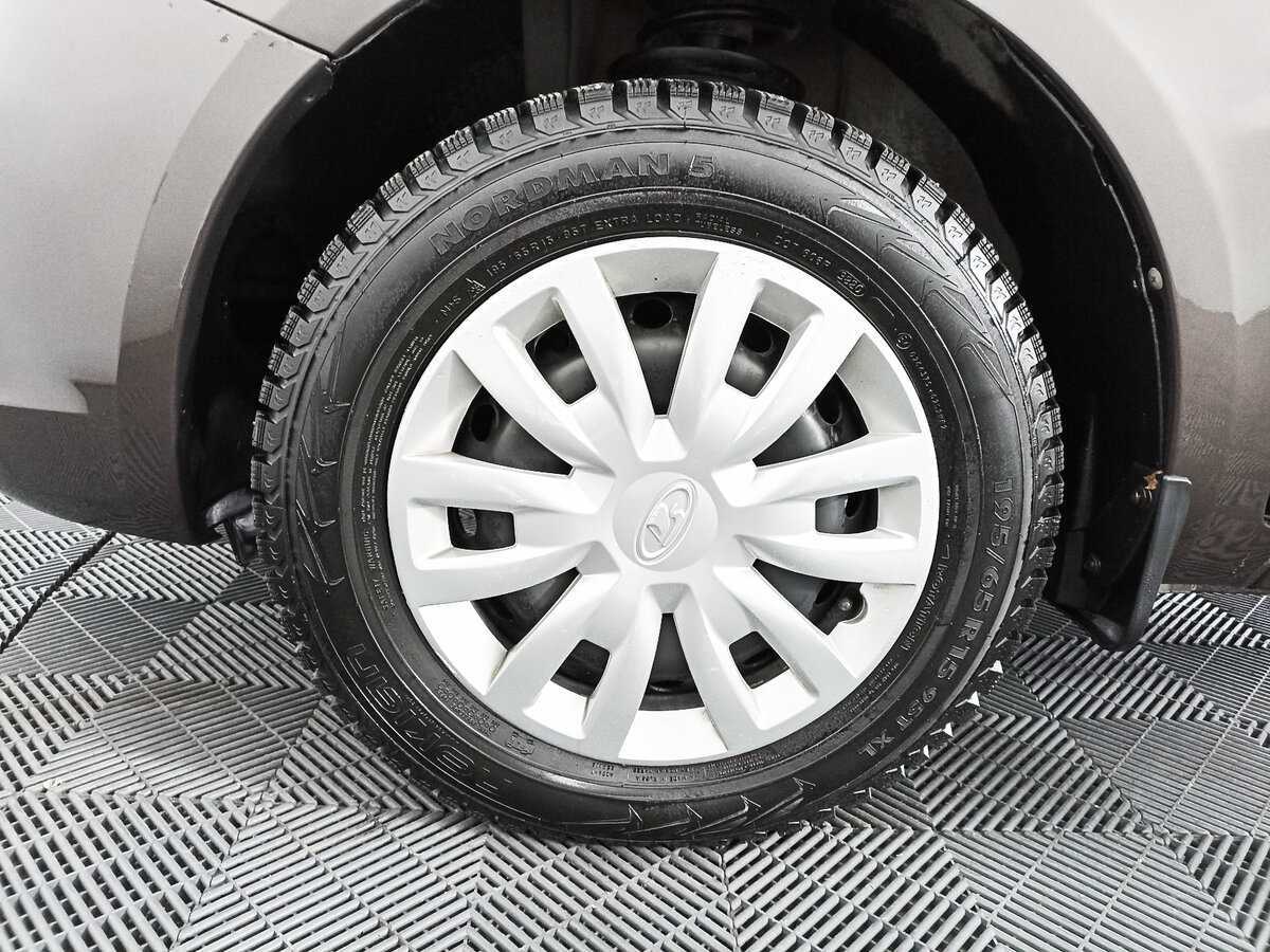 Lada (ВАЗ) Vesta с пробегом — 2021 год. Фото: #17