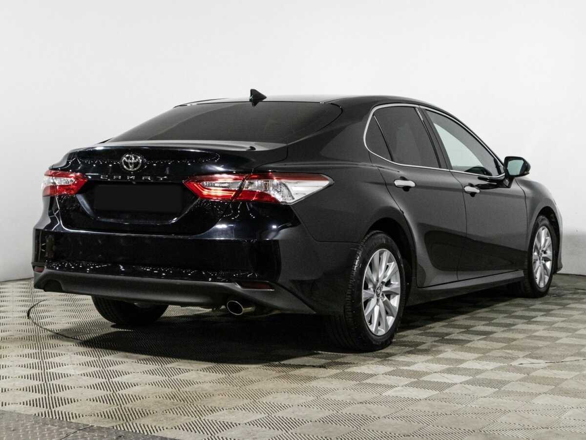 Toyota Camry с пробегом — 2019 год. Фото: #4