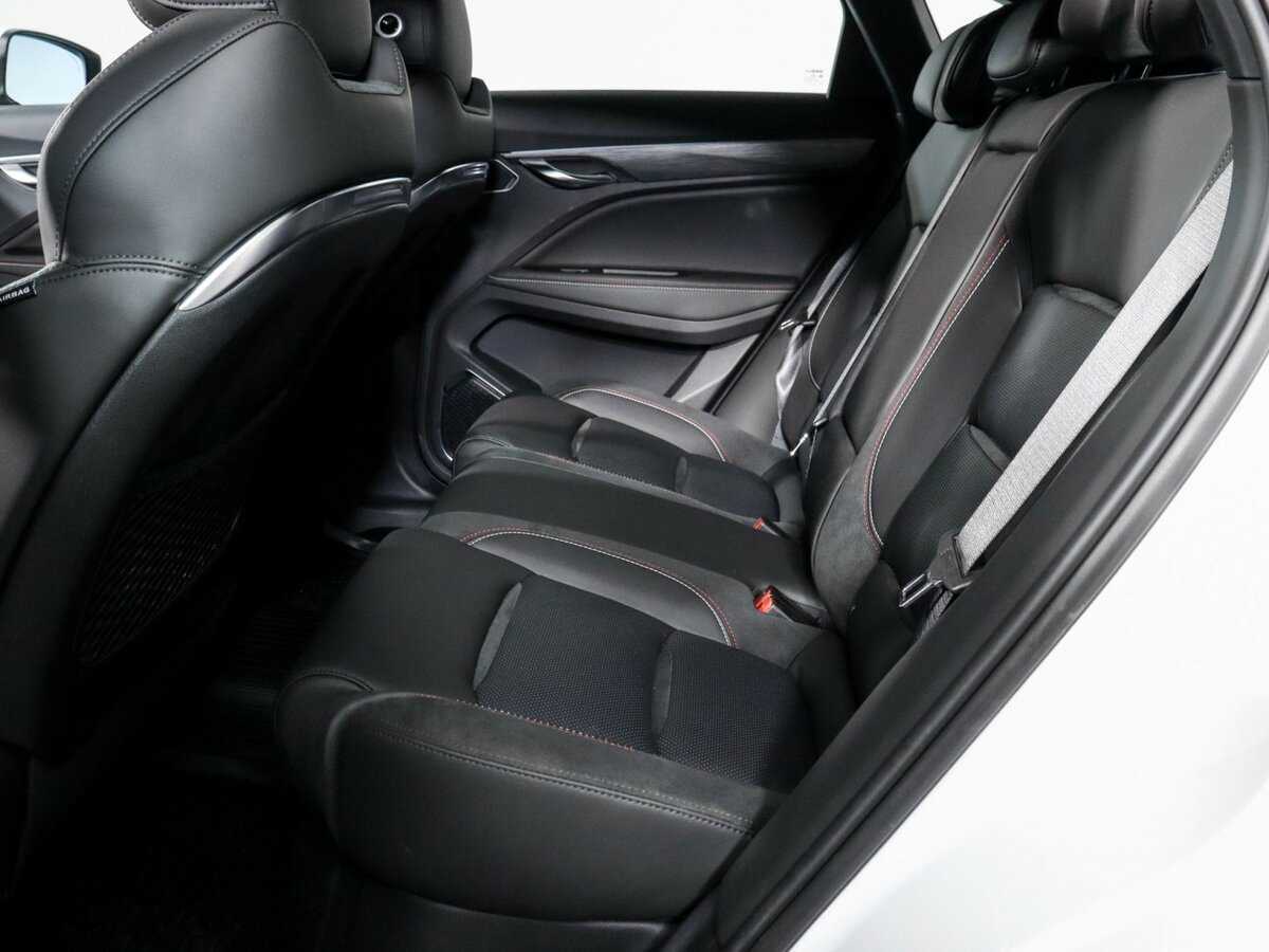 Geely Tugella с пробегом — 2023 год. Фото: #9