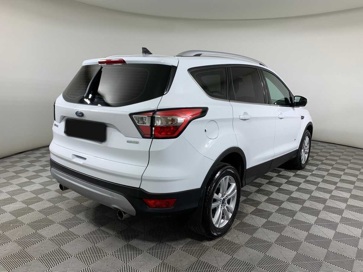 Ford Kuga с пробегом — 2017 год. Фото: #4