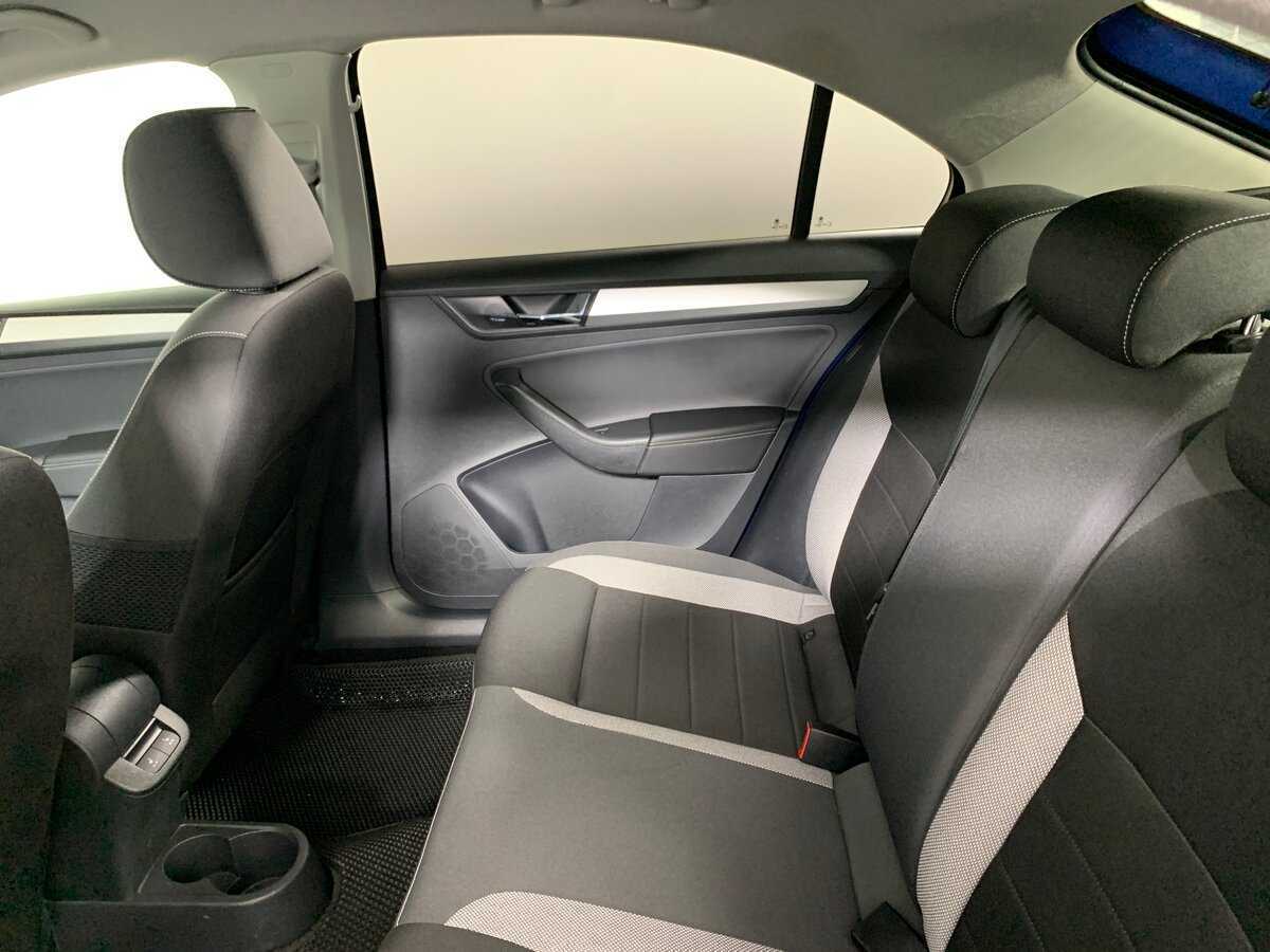 Skoda Rapid с пробегом — 2019 год. Фото: #18