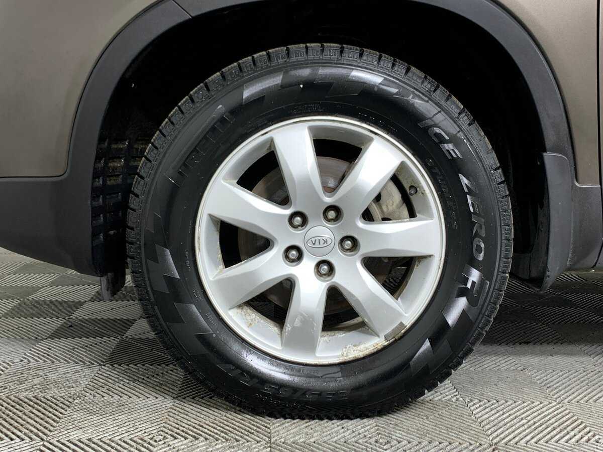 Kia Sorento с пробегом — 2014 год. Фото: #8