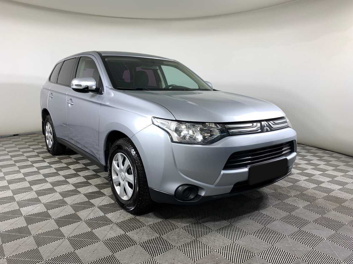 Mitsubishi Outlander с пробегом — 2013 год. Фото: #2