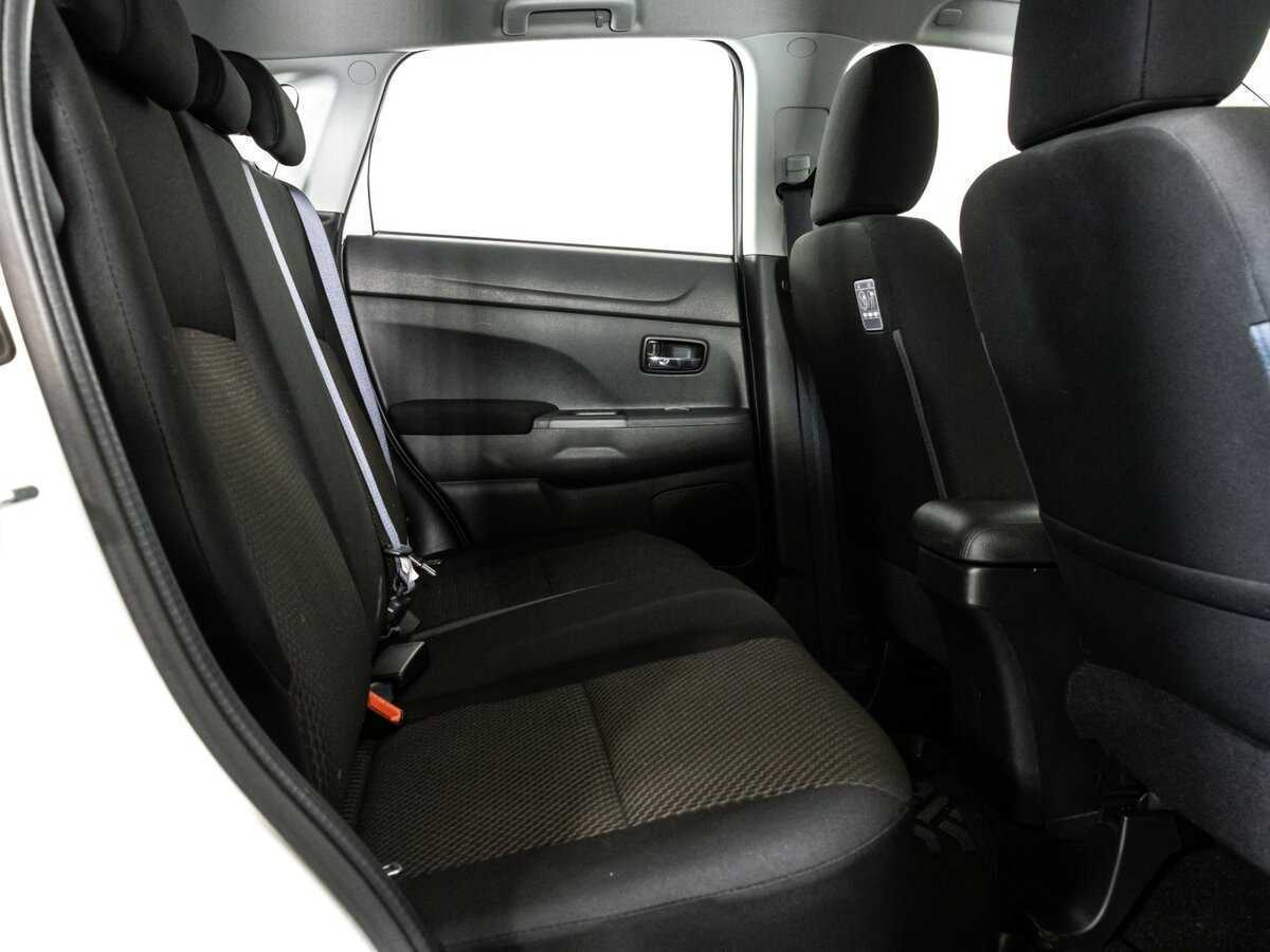 Mitsubishi ASX с пробегом — 2017 год. Фото: #11