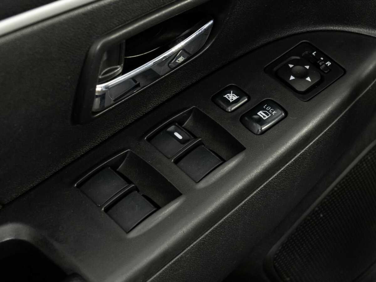 Mitsubishi ASX с пробегом — 2013 год. Фото: #12