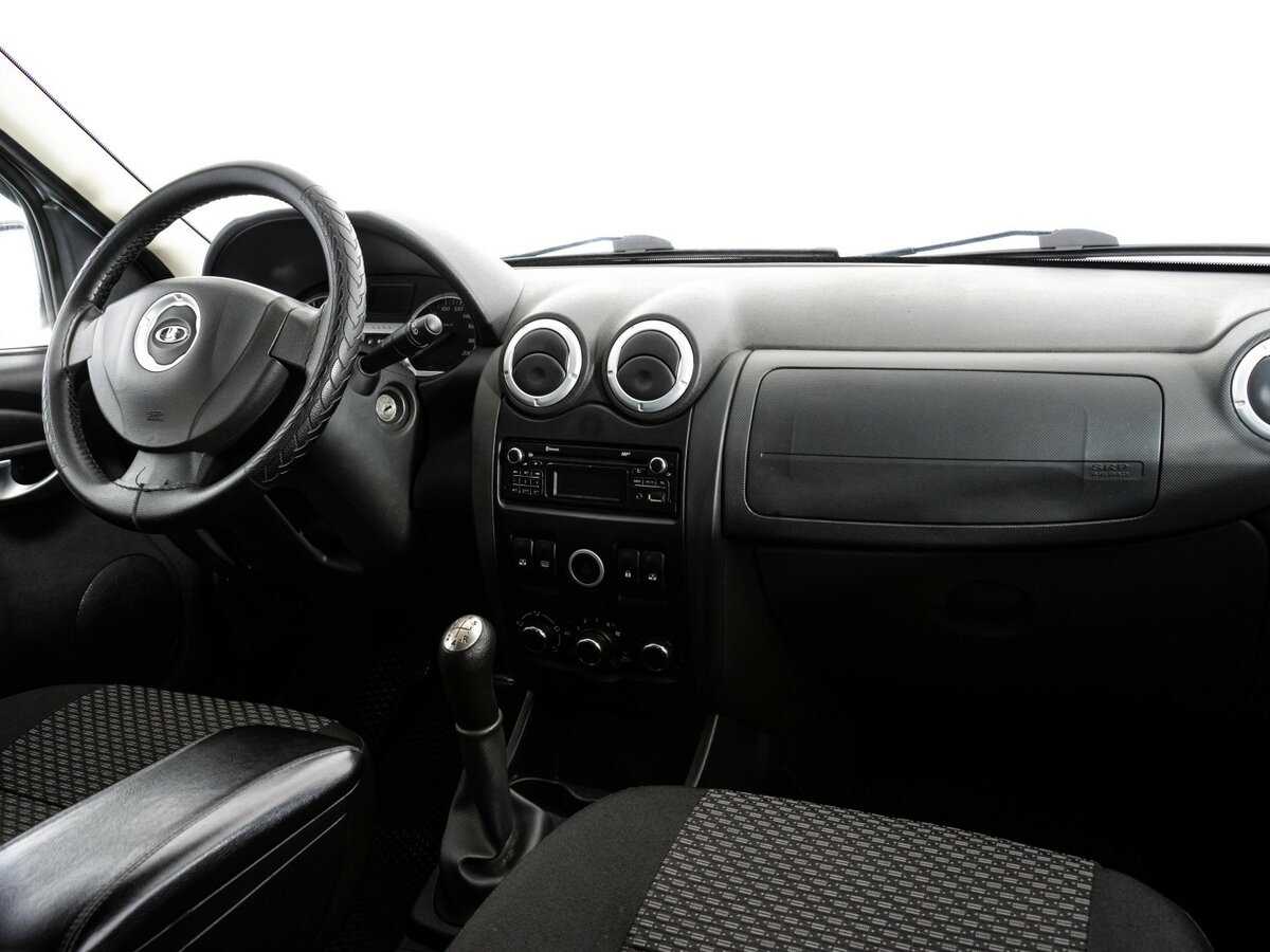 Lada (ВАЗ) Largus с пробегом — 2014 год. Фото: #6