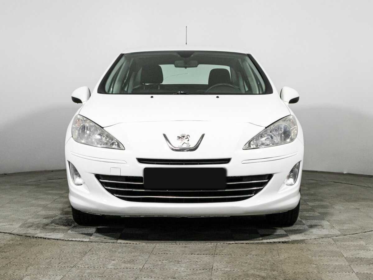 Peugeot 408 с пробегом — 2013 год. Фото: #1