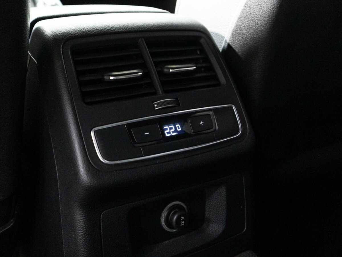 Audi A4 с пробегом — 2018 год. Фото: #19