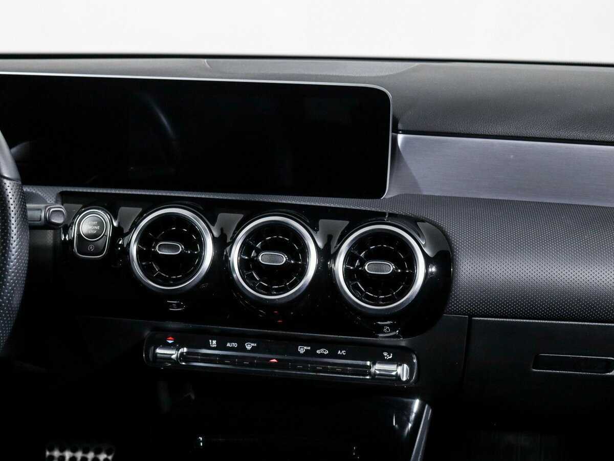 Mercedes-Benz A-Класс с пробегом — 2020 год. Фото: #9