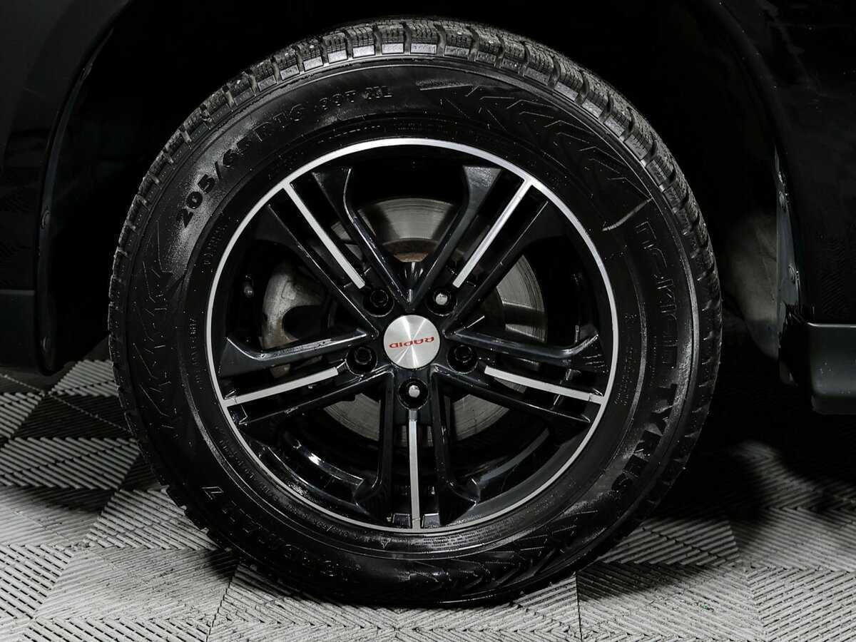 Mitsubishi ASX с пробегом — 2014 год. Фото: #13