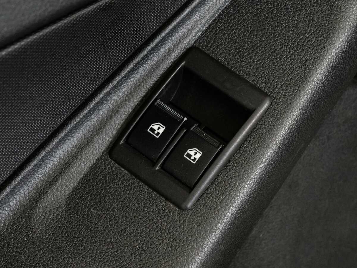 Lada (ВАЗ) Granta с пробегом — 2017 год. Фото: #11