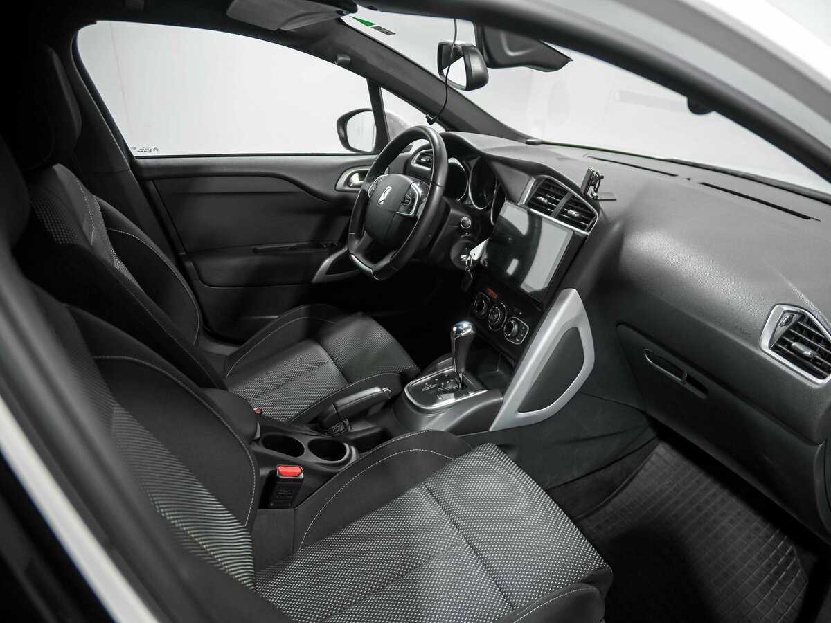 Citroen DS4 с пробегом — 2012 год. Фото: #18