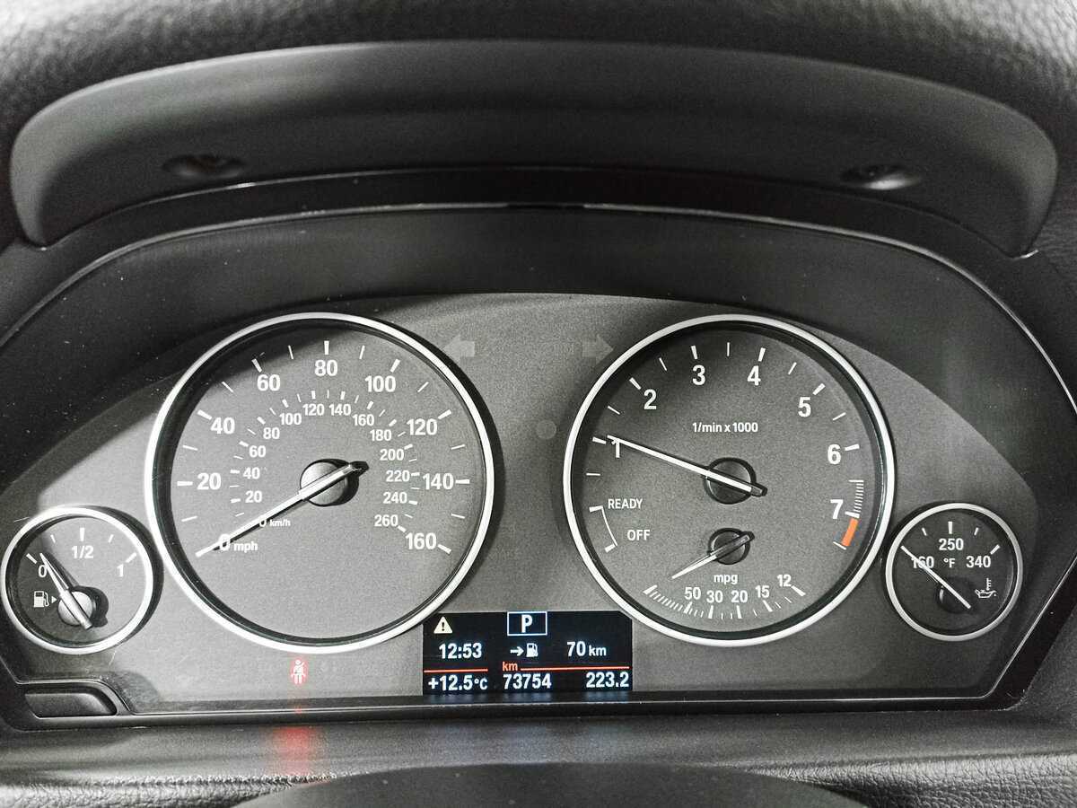 BMW 3 серии с пробегом — 2018 год. Фото: #10