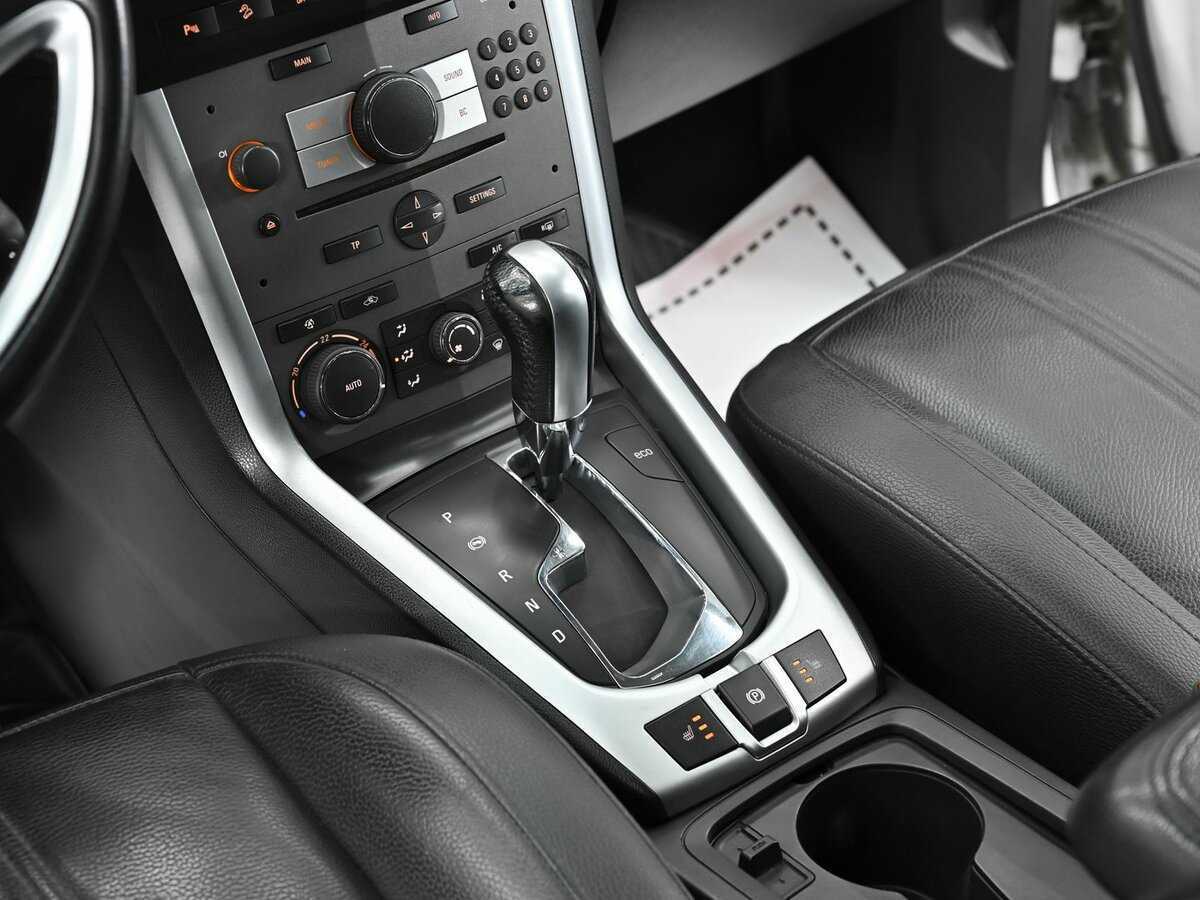 Opel Antara с пробегом — 2015 год. Фото: #11