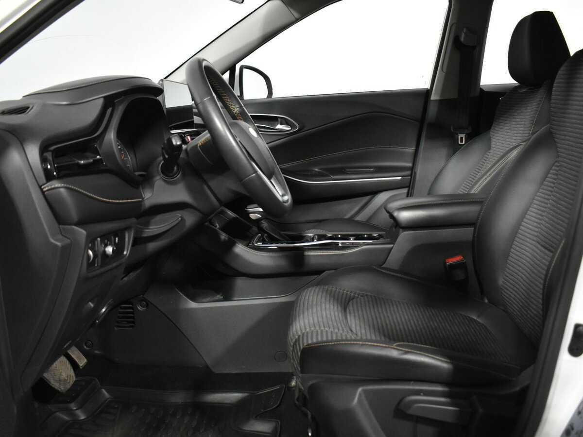 Москвич 3 с пробегом — 2023 год. Фото: #16