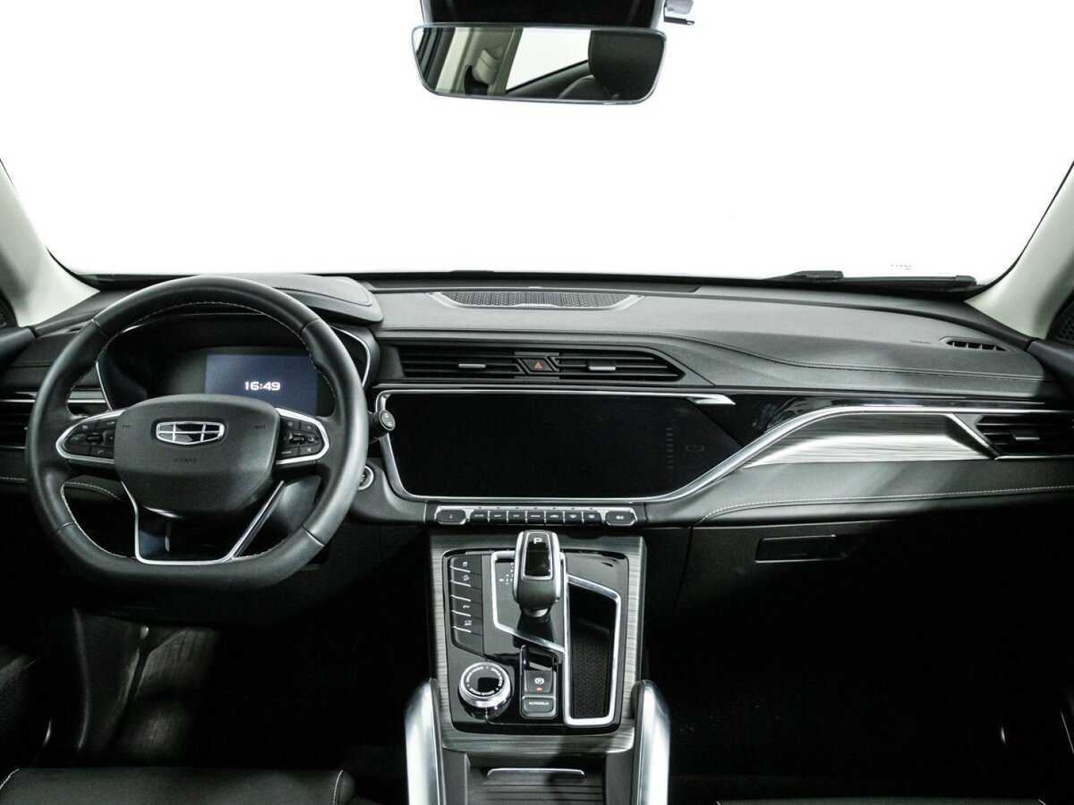 Geely Atlas Pro с пробегом — 2023 год. Фото: #12