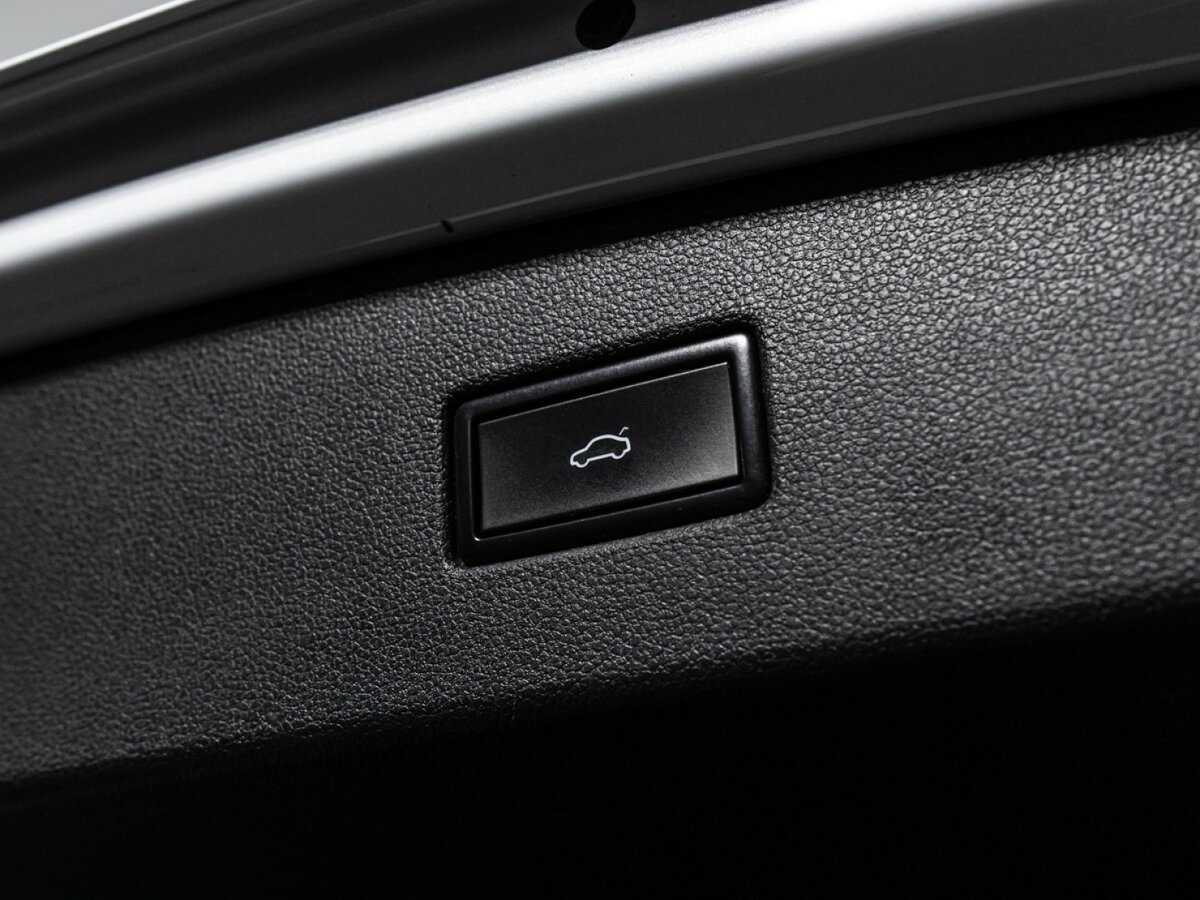 Volkswagen Tiguan с пробегом — 2020 год. Фото: #14