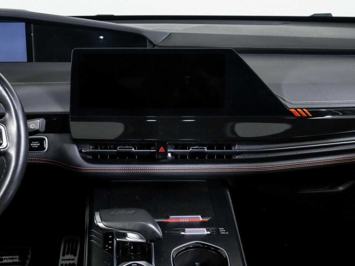 Changan UNI-K с пробегом — 2023 год. Фото: #12