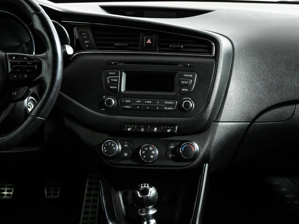 Kia Ceed GT с пробегом — 2017 год. Фото: #13