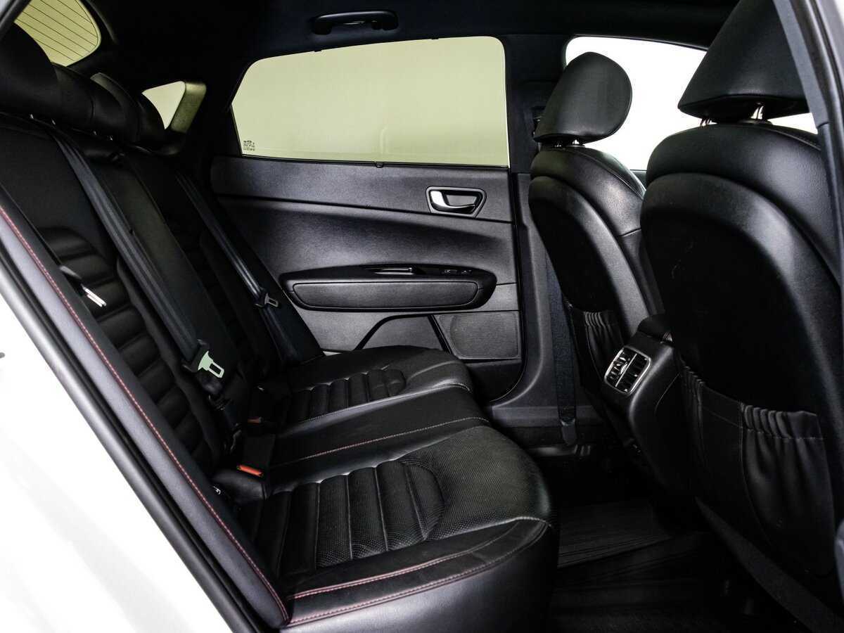 Kia Optima с пробегом — 2017 год. Фото: #20