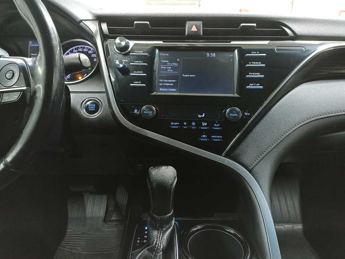 Toyota Camry с пробегом — 2019 год. Фото: #14