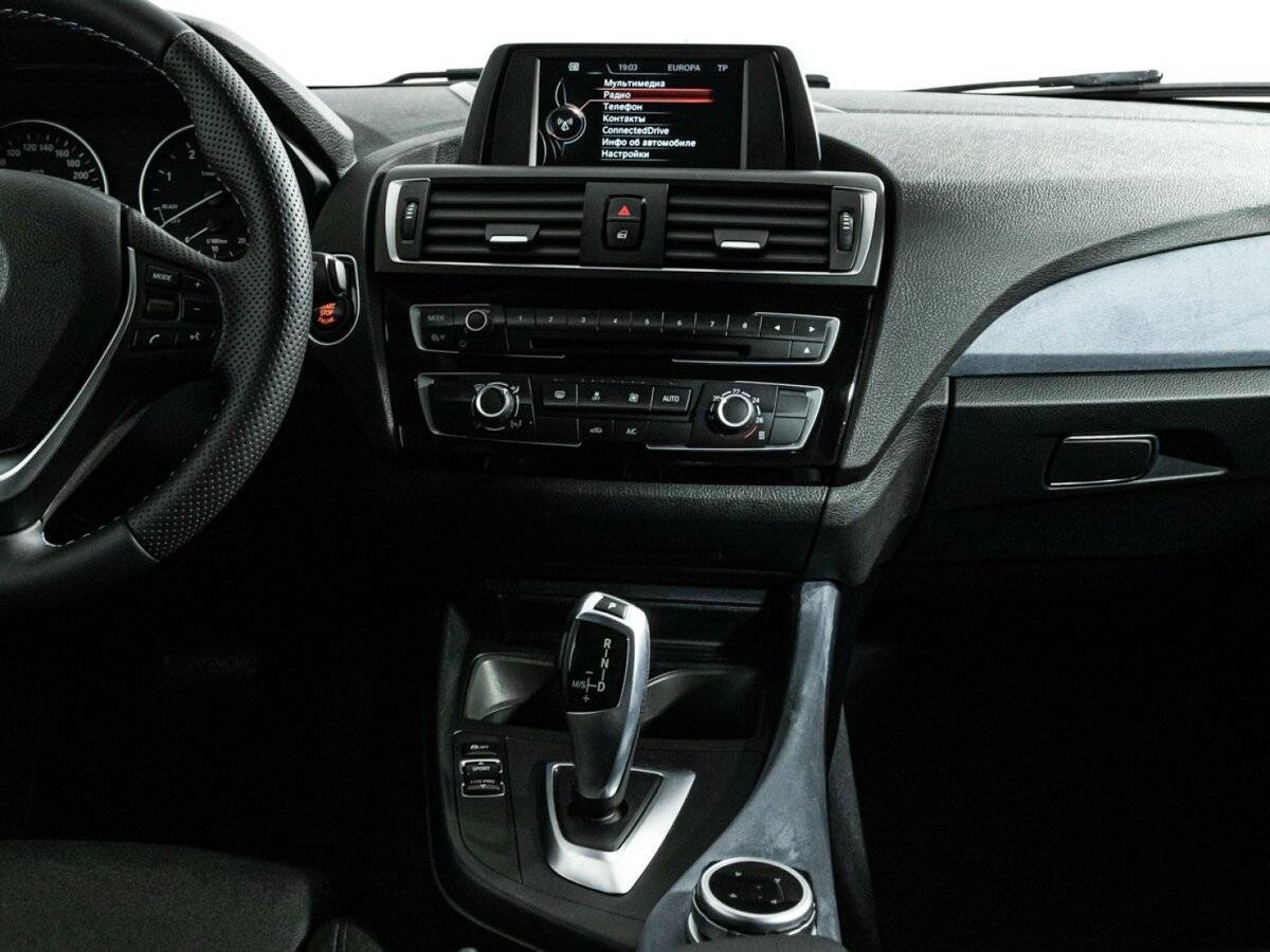 BMW 1 серии с пробегом — 2017 год. Фото: #13