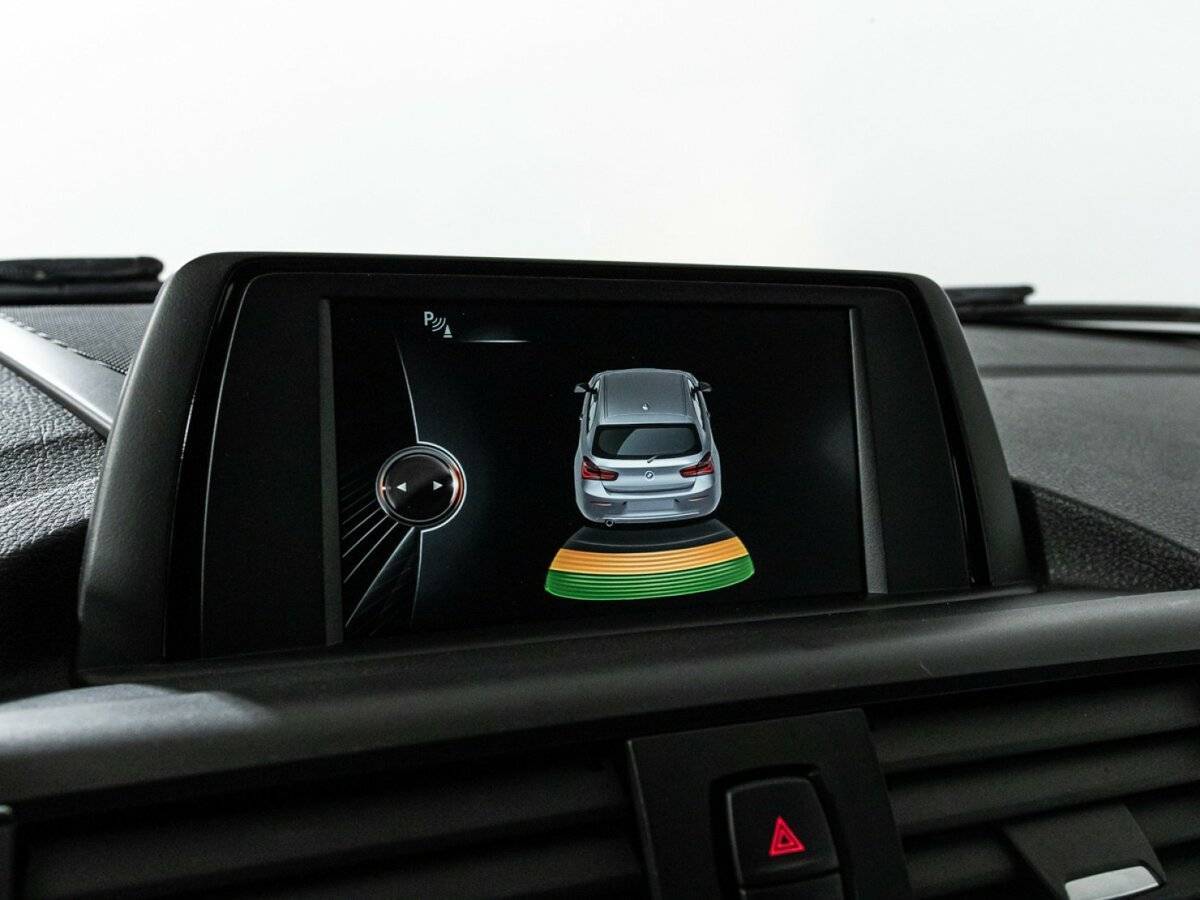 BMW 1 серии с пробегом — 2017 год. Фото: #15