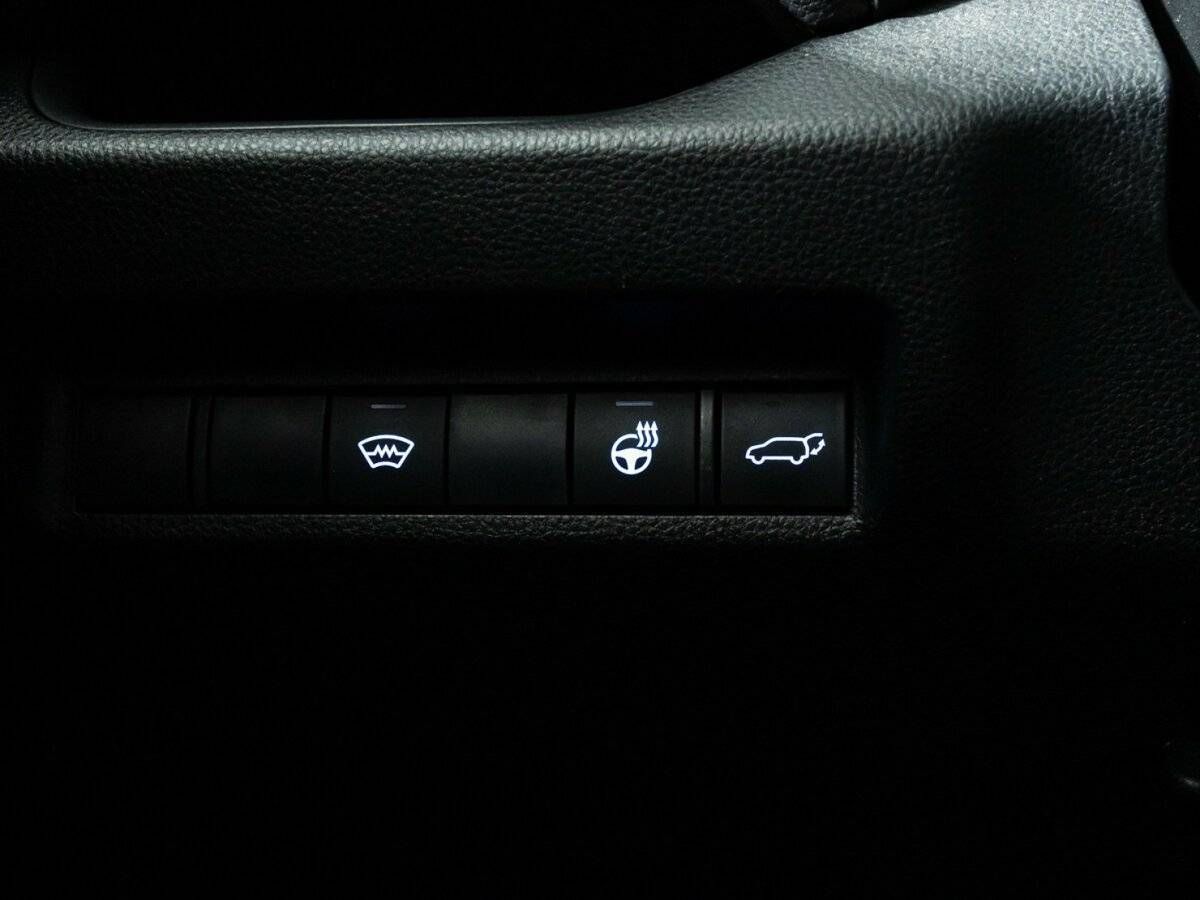 Toyota RAV4 с пробегом — 2020 год. Фото: #19